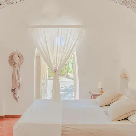 Poggio Trullo Mit Pool By Interhome Дом отдыха